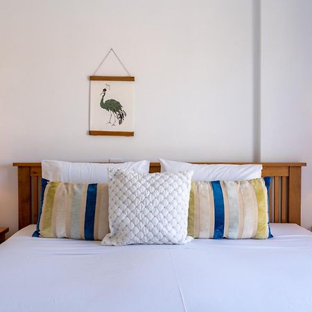 Tropical Paradise In Harbour Paphos, Central & Close To Beach Exterior photo