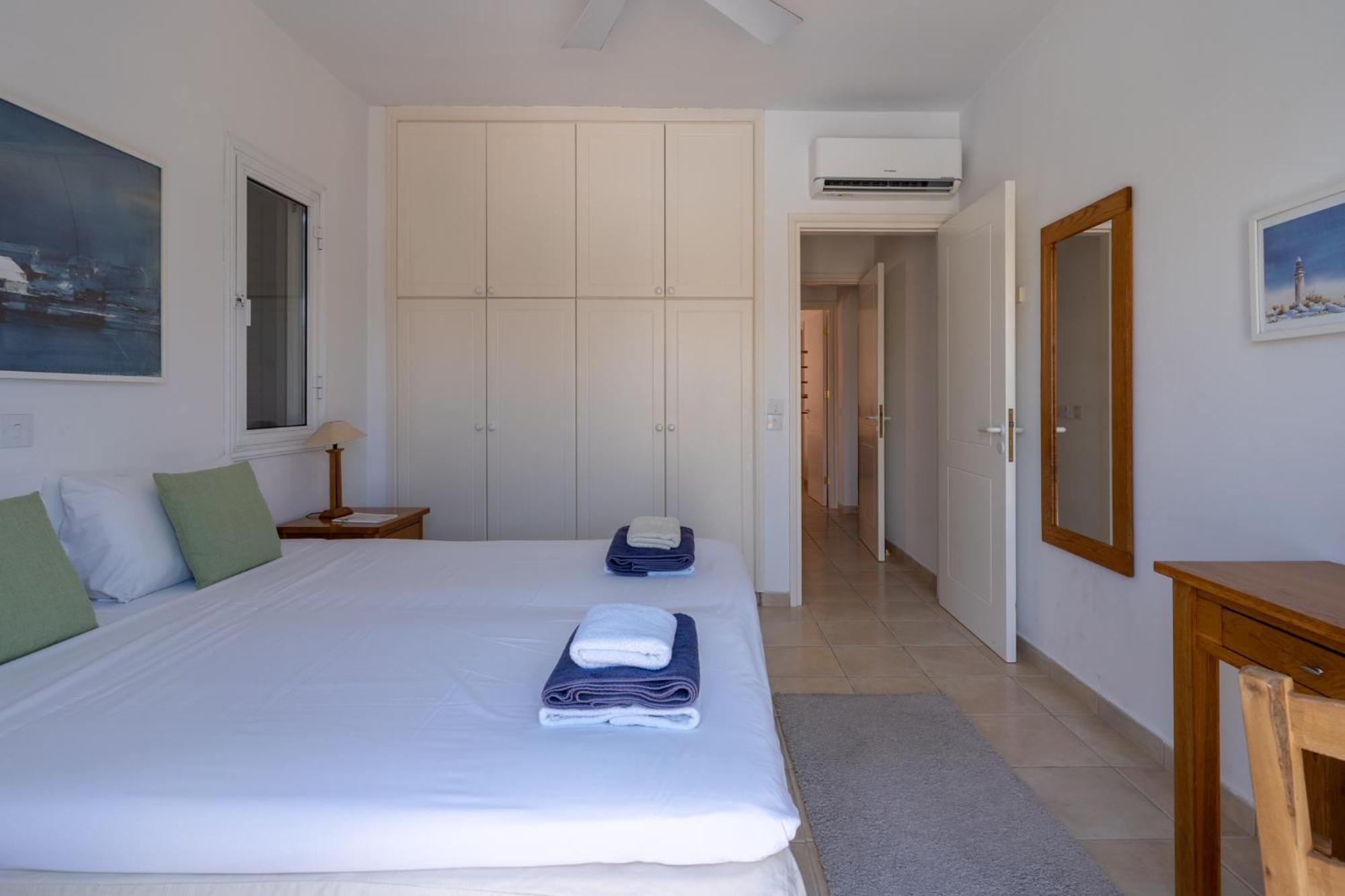 Tropical Paradise In Harbour Paphos, Central & Close To Beach Exterior photo
